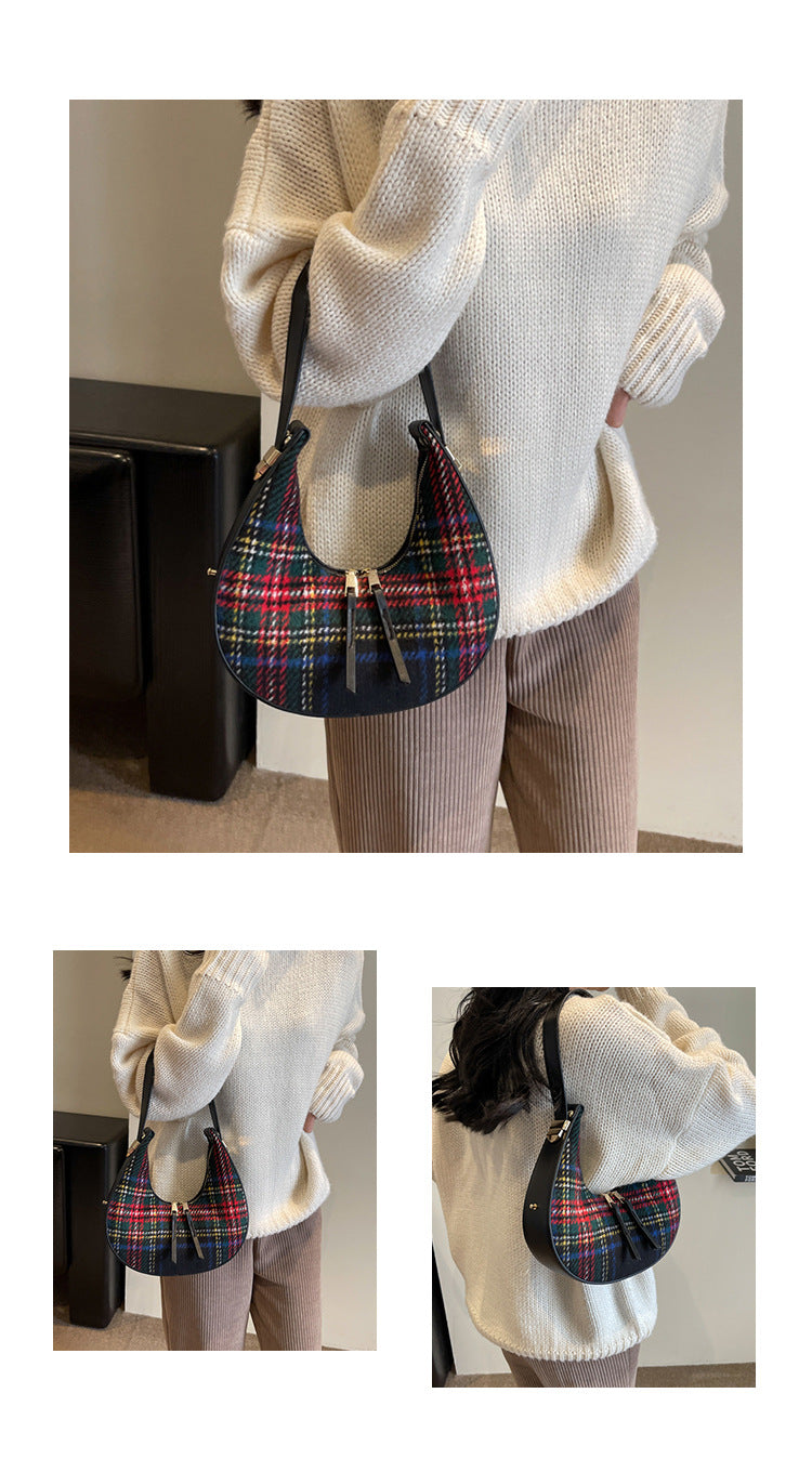 Autumn and winter niche design moon bag high-end armpit bag