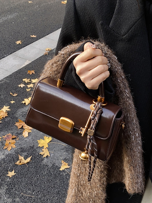 New autumn and winter versatile crossbody bag fashionable small square handbag trend