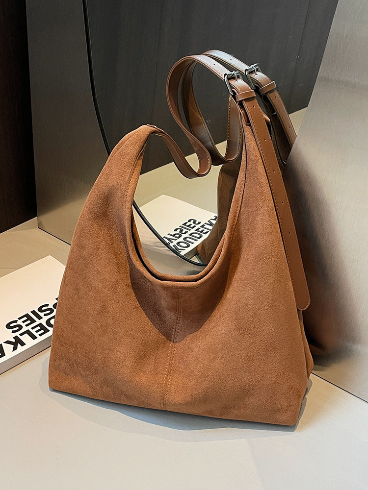 New suede bucket bag for autumn and winter, large capacity, one-shoulder underarm tote bag