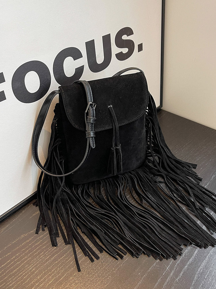 Autumn and winter suede women's bag niche tassel mobile phone bag