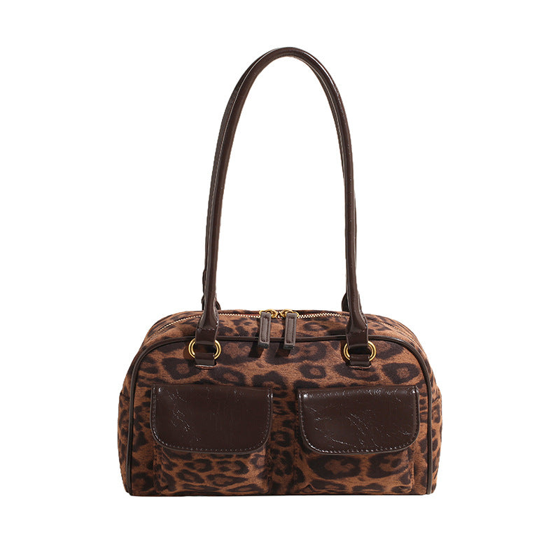 Autumn and winter fashion leopard pilling shoulder bag