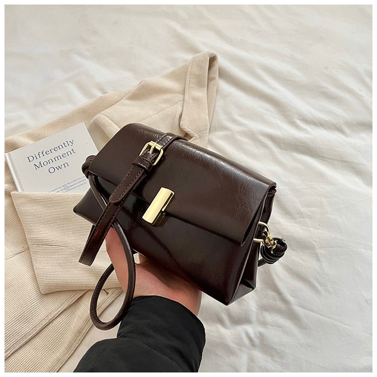 Small square bag autumn and winter high-end commuting baguette underarm bag